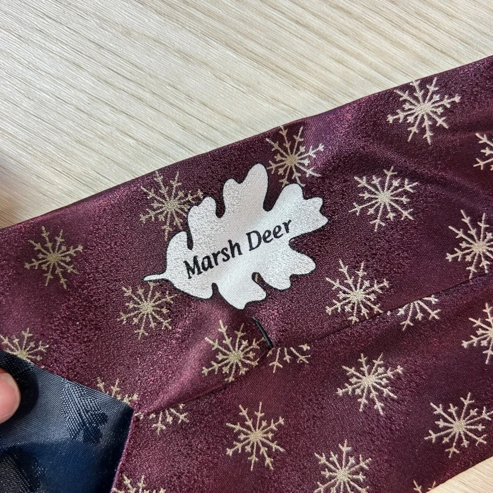 The Nature Conservancy Silk Neck Tie Reindeer‎ Snowflakes Burgundy Gold